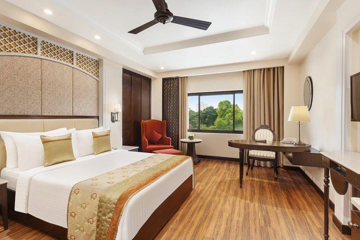 La Place Sarovar Portico Lucknow Zewnętrze zdjęcie
